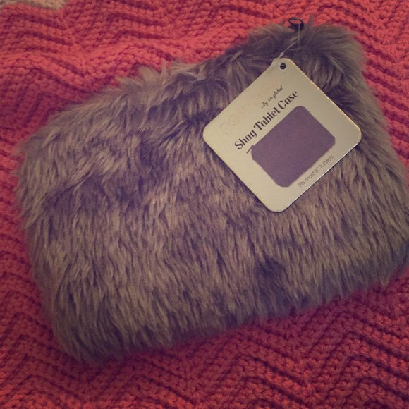 Tablet case - Picture 1 of 2